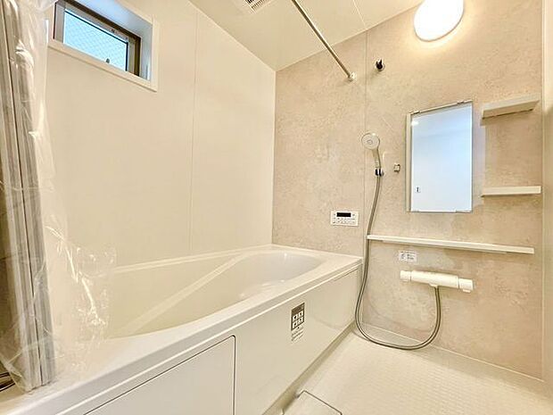 疲れを癒すお風呂は、ストレスなく使える空間であってほしい。心地よい空間でバスタイムをお過ごしください。