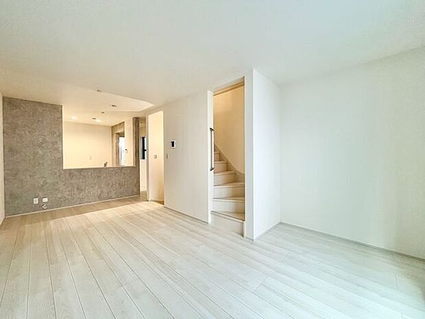 リビングイン階段で、ご家族のコミュニケーションが深まる設計となっています。