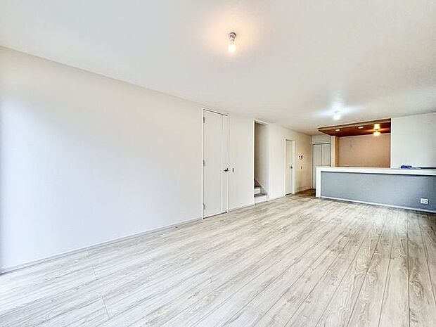 会話が弾むリビング、料理が愉しくなるキッチン。家は、ただ生活する場ではなく、暮らしを愉しく、快適に。