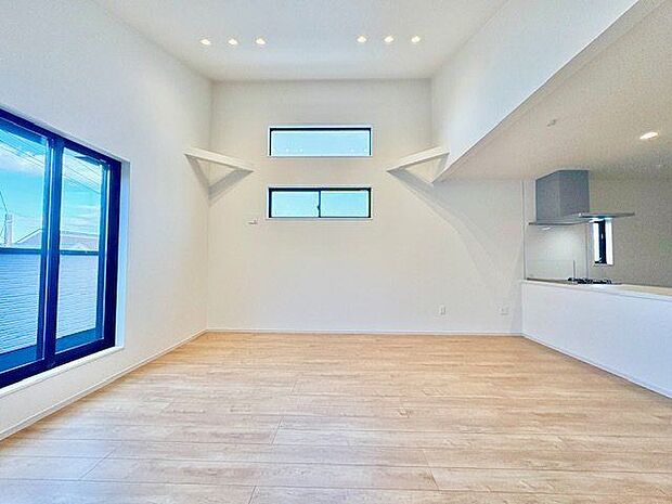 お気に入りのこの場所。いつもと変わらない週末のひととき。寝る前のひととき、自由に自分スタイルを。