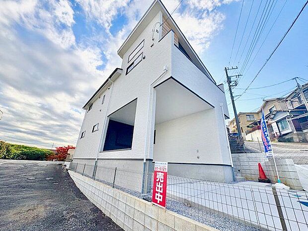 住む人がいつまでも心地良さを感じ続けられる多様な住空間を創造します。