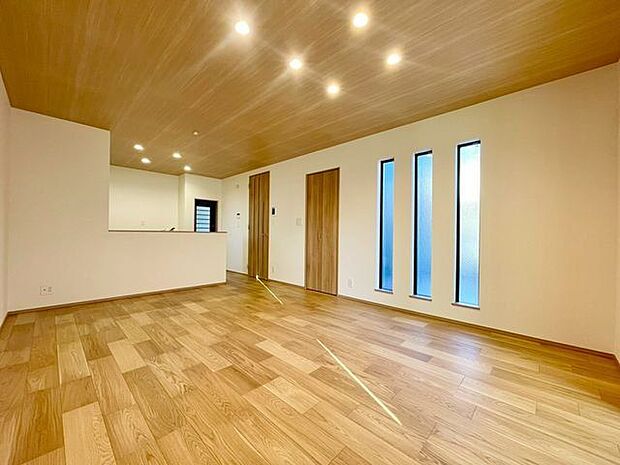 少しでも豊かに快適に。そんな想いから生まれた邸宅は、これから先の生活をきっと支えてくれるはずです。