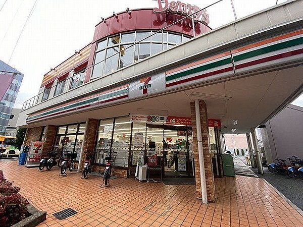 セブンイレブン江東枝川2丁目店 400m