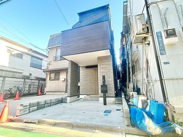 豊かな自然と多彩な生活利便施設が融合した暮らしやすい環境。家族ひとりひとりが笑顔になれる暮らし。