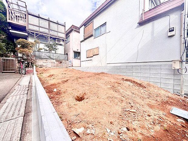 多忙でストレスの多い私たち現代人にとって心身を癒す大切な場所が住まいです。家族の幸せを見守ります。