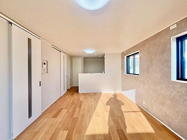 会話が弾むリビング、料理が愉しくなるキッチン。家は、ただ生活する場ではなく、暮らしを愉しく、快適に。