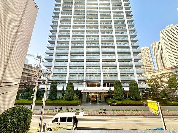 さまざまな表情の景色を眺めながら、くつろぎのひと時をお過ごし頂けます。