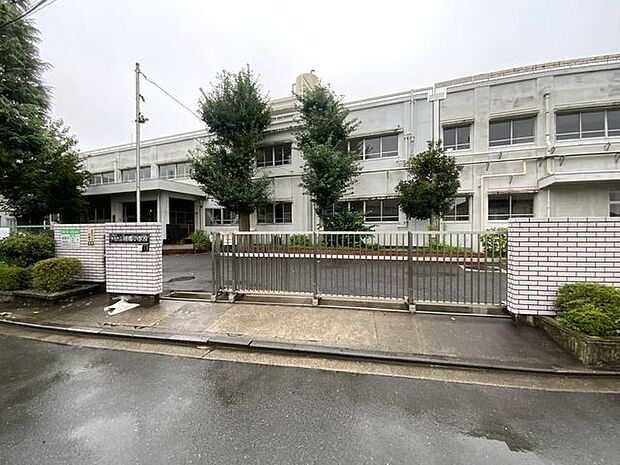 横浜市立神橋小学校 950m