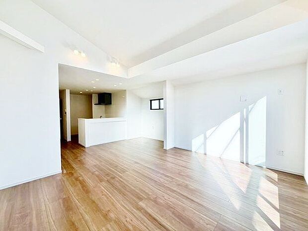 家具の配置がしやすい広さを確保。大切な家族が集まるくつろぎの空間に。