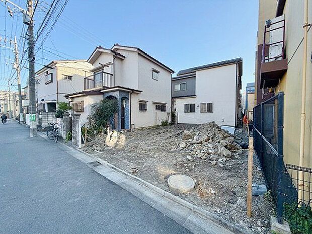 穏やかな住環境と充実の生活利便性を備えたこの地で誇りに思える住まいを実現。