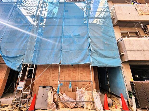 穏やかな住環境と充実の生活利便性を備えたこの地で誇りに思える住まいを実現。