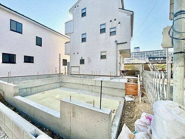 住む人がいつまでも心地良さを感じ続けられる多様な住空間を創造します。