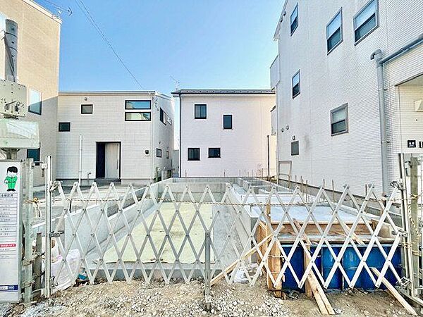 利便性＆自然環境に恵まれた、まさに人生を謳歌できる邸宅。