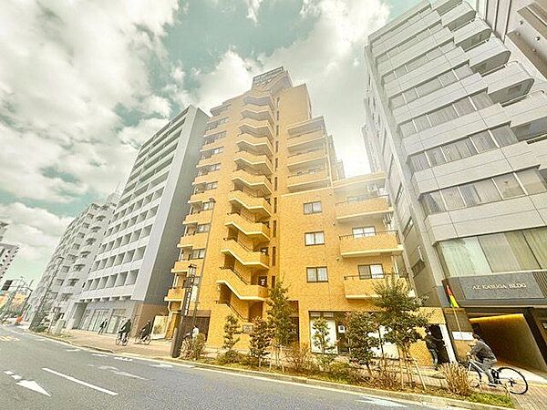 おしゃれな雰囲気や自然の潤い、親しみやすさといった個性を、街に新たな価値をもたらし続けてくれます。