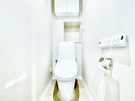 シャープでシンプルなデザイン。毎日使う場所だからこそ、使い勝手を考慮しました。