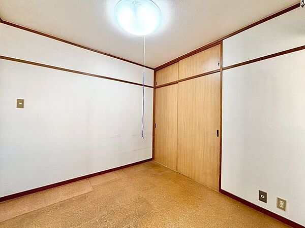 一日の中で多くの時間を過すことになる住まいだからこそ、いつも穏やかな空間であるように心掛けています。