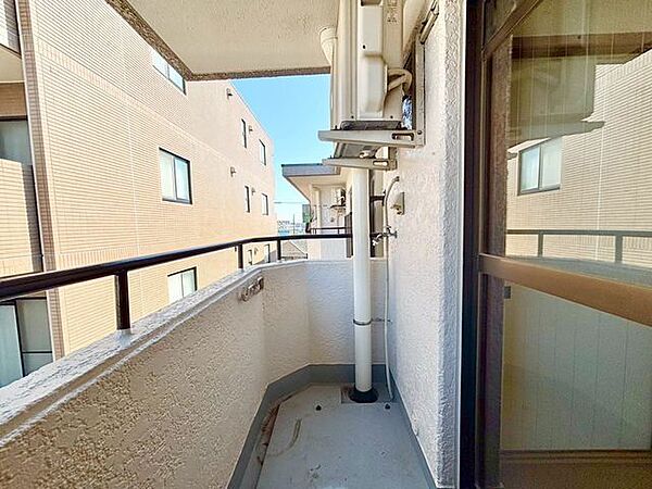 バルコニーに出た時には、頬をなでる優しい風を感じることが出来ます。つい深呼吸をしたくなります。