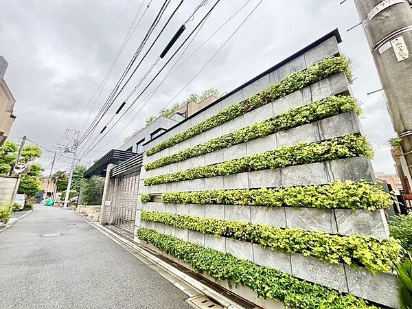 都心部の多彩な生活利便性を享受できる立地。充実のアーバンライフを愉しめます。