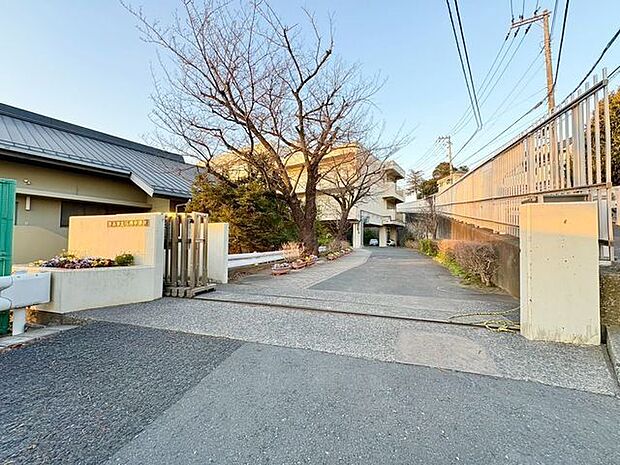 横浜市立篠原中学校 750m