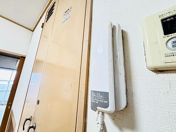 防犯対策にもなるインターホン設置。