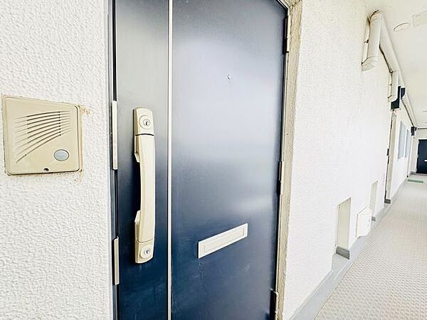 一日あったいろんなことを胸に帰る我が家。「ただいま」「おかえり」が交わされる幸せな空間が待っています