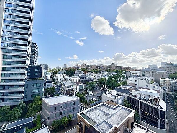 さまざまな表情の景色を眺めながら、くつろぎのひと時をお過ごし頂けます。