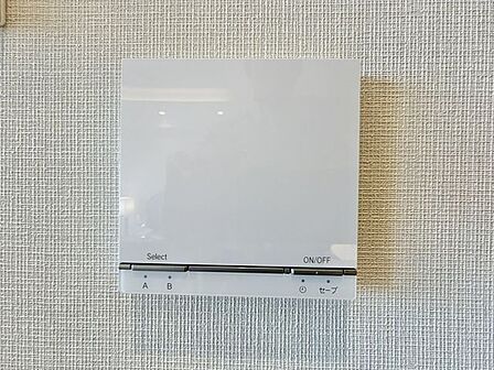 床暖房は空気を汚さず、ほこりも舞い上がらないので安心です。