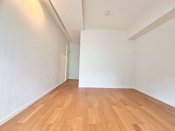 一日の中で多くの時間を過すことになる住まいだからこそ、いつも穏やかな空間であるように心掛けています。