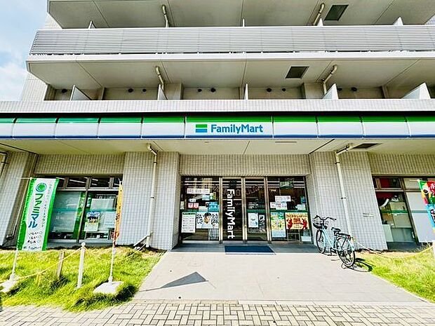 ファミリーマート江東南砂四丁目店 340m
