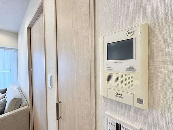 「見える安心」をカタチにしました。誰が来てもわかる様にモニター付きインターホンを設置。