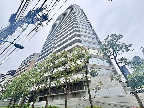 流行に左右されず、将来にわたって価値が継続する「上質」な佇まい。