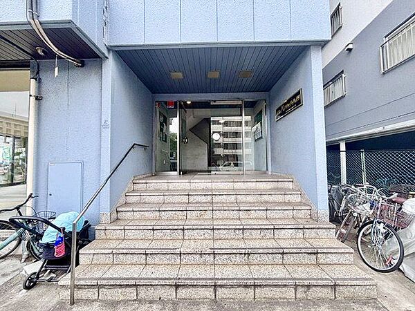 エントランスを拡大表示