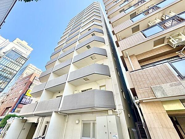 洗練されたデザインと機能性が織りなすこだわりの住空間。ゆったりとした時間をお過ごしください。
