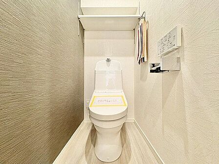 毎日使う場所だからこそ、使い勝手を考慮しました。白を基調に、飽きのこない空間に。