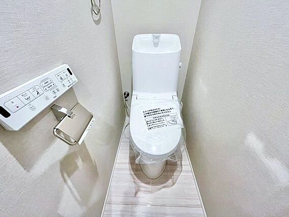 シンプルな色使...