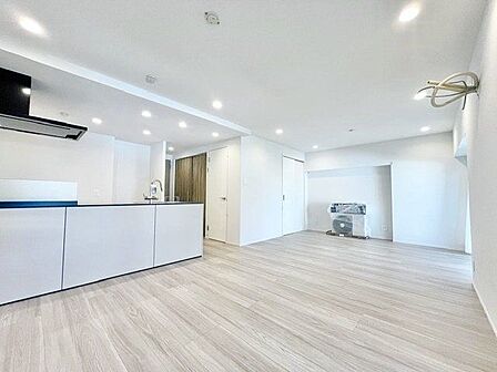 美しくデザインされた住空間。笑顔の絶えない暮らしがはじまる。