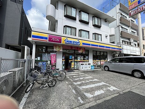 ミニストップ大田中央店 300m