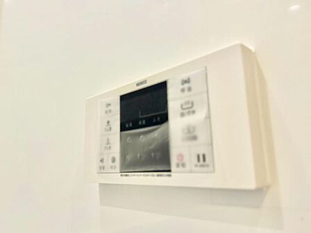 多彩な機能満載のリモコンは、毎日のお湯ライフをより楽しく便利にしてくれる機能がいっぱいです。