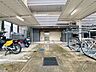 その他：敷地内バイク置き場。