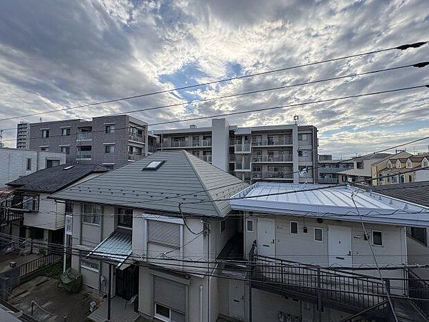 さまざまな表情の景色を眺めながら、くつろぎのひと時をお過ごし頂けます。