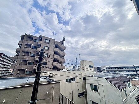 さまざまな表情の景色を眺めながら、くつろぎのひと時をお過ごし頂けます。