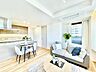 リビング/ダイニング：やわらかな光と風を纏い、暮らしを豊かにしてくれる洗練されたデザイン空間。