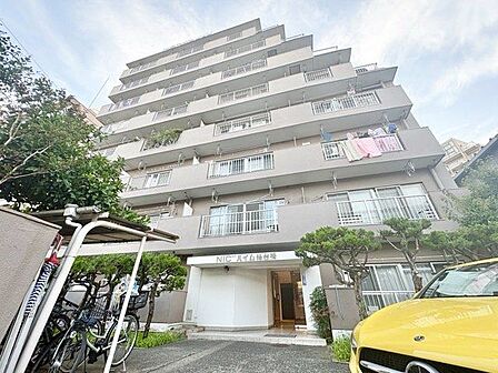 時代と共に変わりゆく街並みと、住む人の変わらない思いを融合。いつまでも誇りに思える住まいへ。