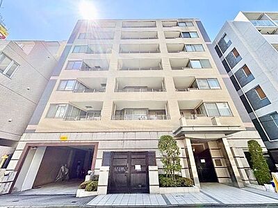 外観：流行に左右されず、将来にわたって価値が継続する「上質」な佇まい。