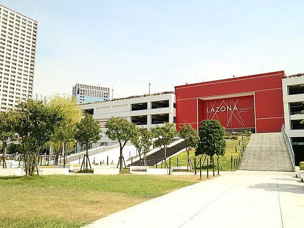 ラゾーナ川崎プラザ 1200m