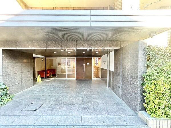エントランスを拡大表示