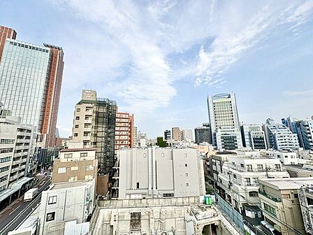 さまざまな表情の景色を眺めながら、くつろぎのひと時をお過ごし頂けます。