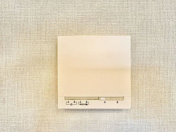 床暖房は空気を汚さず、ほこりも舞い上がらないので安心です。