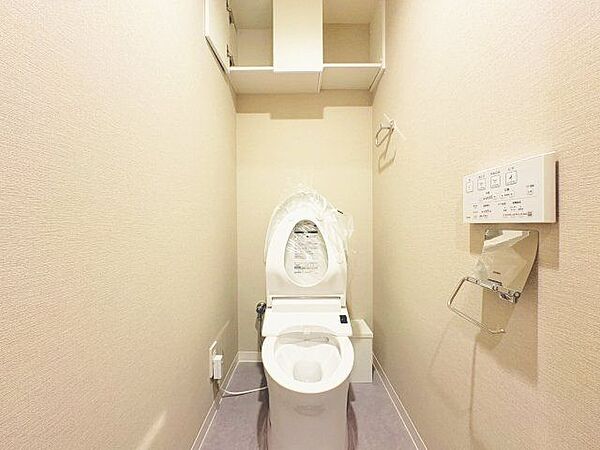 毎日使う場所だからこそ、使い勝手を考慮しました。白を基調に、飽きのこない空間に。