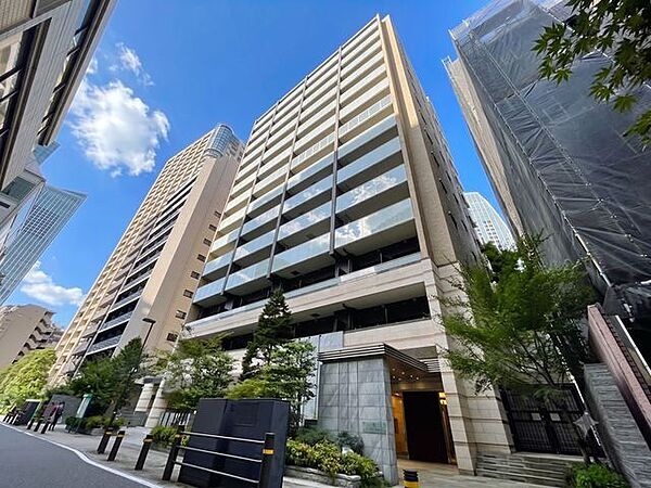 流行に左右されず、将来にわたって価値が継続する「上質」な佇まい。（空の加工を生成AIで行っています）